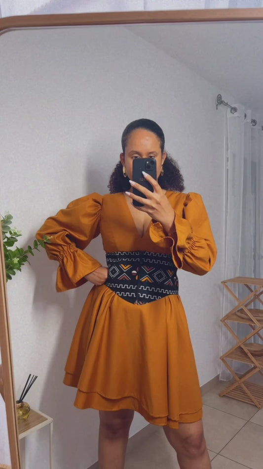 robe stretch, jupe évasée, maintien de poitrine, robe en pagne, robe en wax