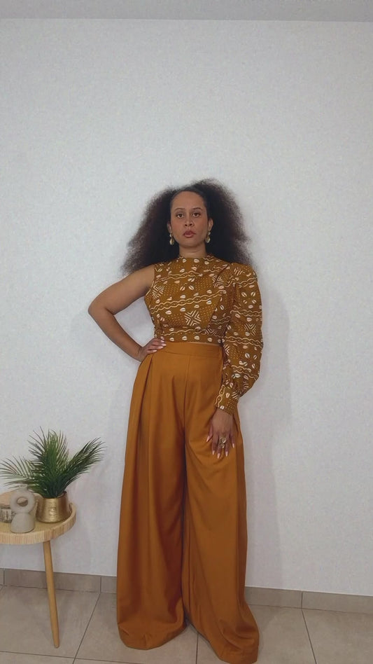 Top asymétrique stretch et pantalon "Bincéwlon" Camel