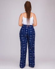 Charger l&#39;image dans la galerie, Pantalon bogolan bleu
